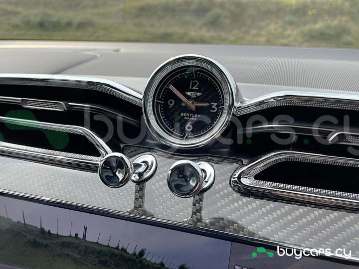 Bentley Bentayga Серый