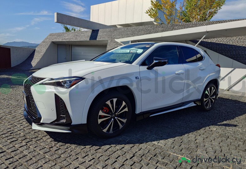 Lexus UX White