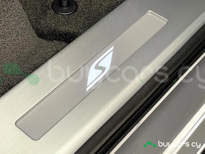 Bentley Bentayga Серый