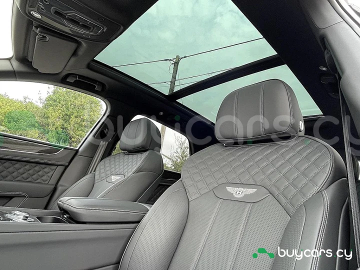 Bentley Bentayga Серый