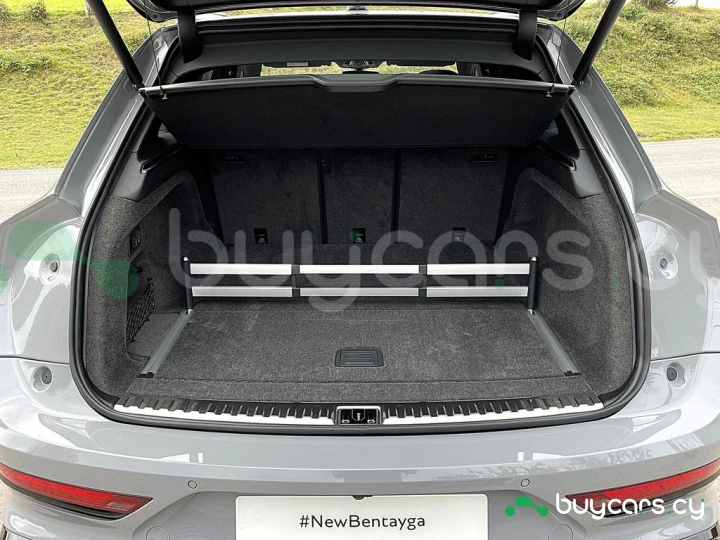 Bentley Bentayga Серый