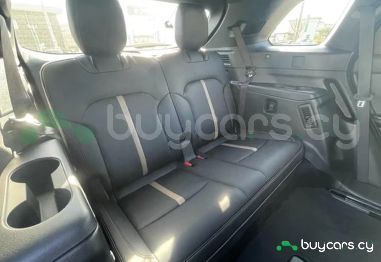 Mazda CX-80 Белый