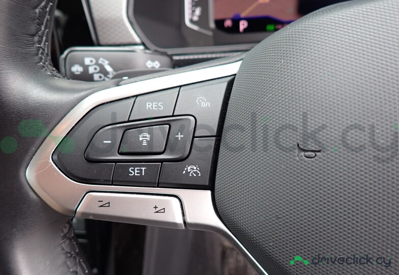 Volkswagen T-Cross Black