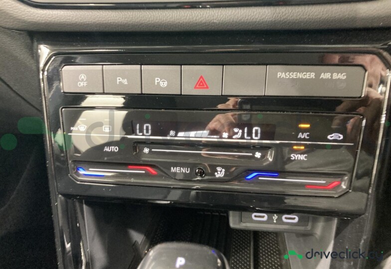 Volkswagen T-Cross Black