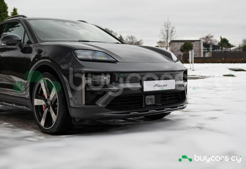 Porsche Macan Серый