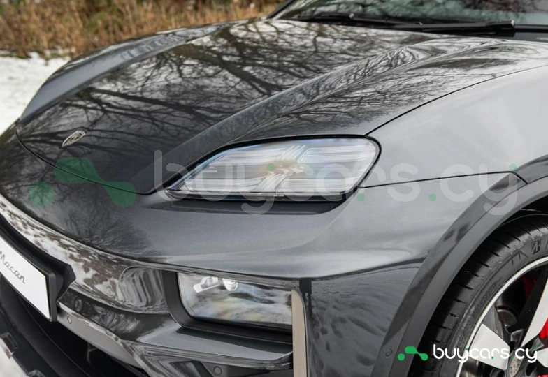 Porsche Macan Серый