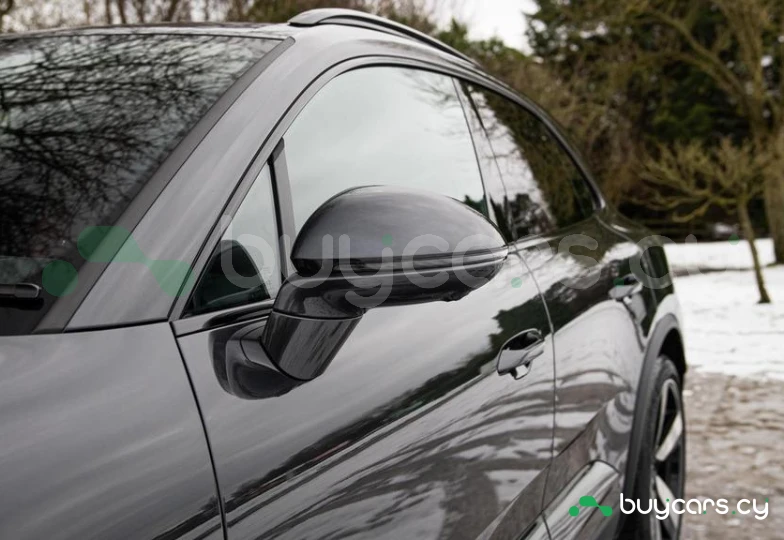 Porsche Macan Серый