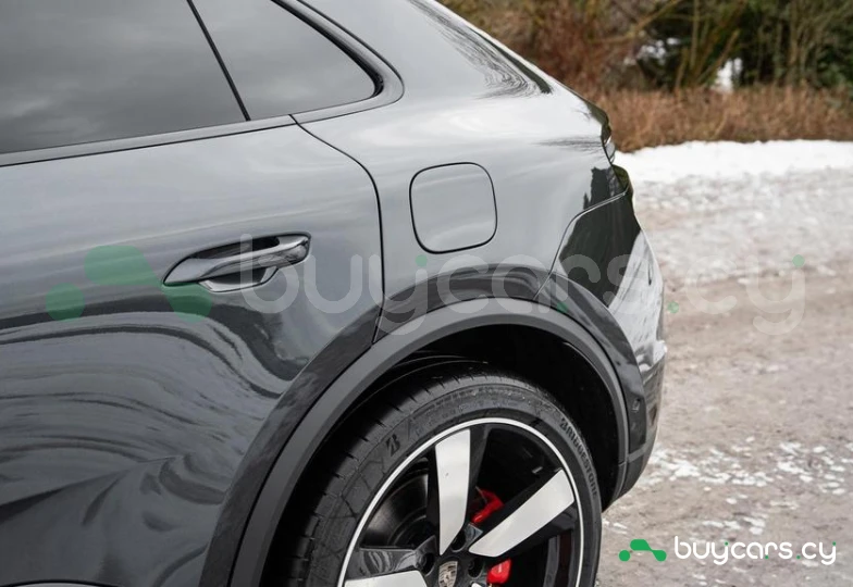 Porsche Macan Серый