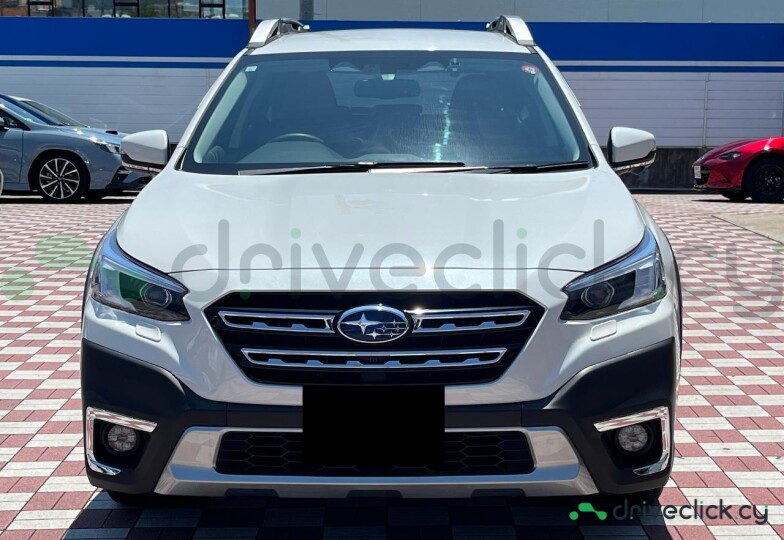 Subaru Outback Белый