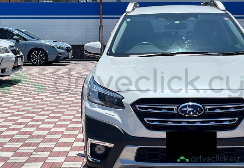 Subaru Outback Белый