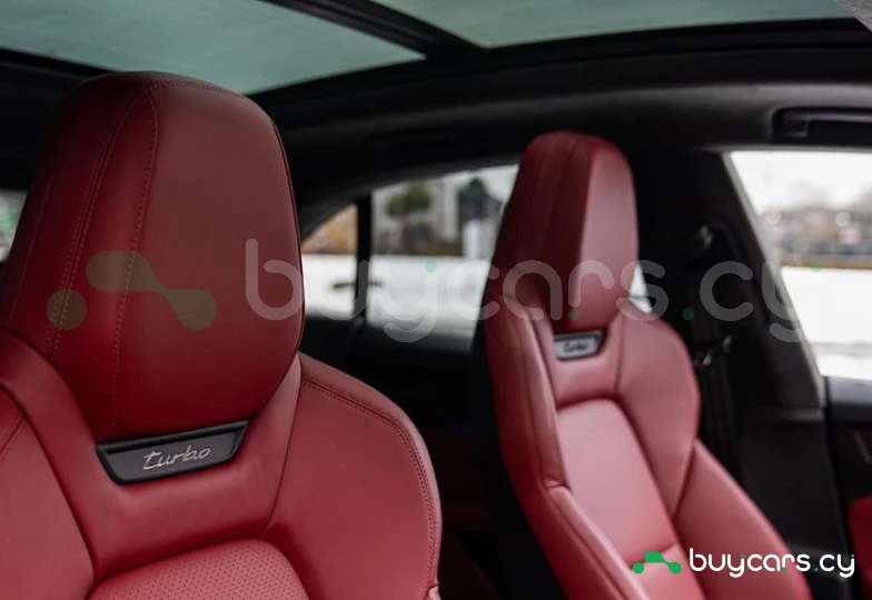 Porsche Macan Серый