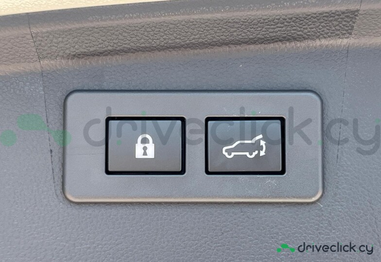 Subaru Outback Белый
