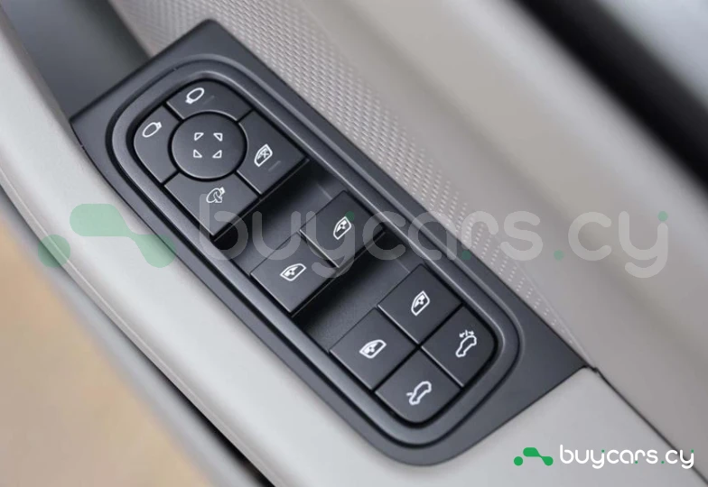 Porsche Macan Зеленый