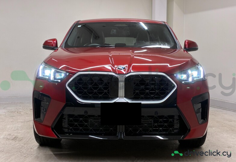 BMW X2 Red