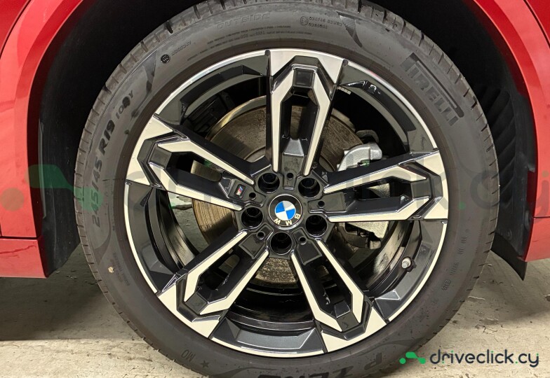 BMW X2 Red