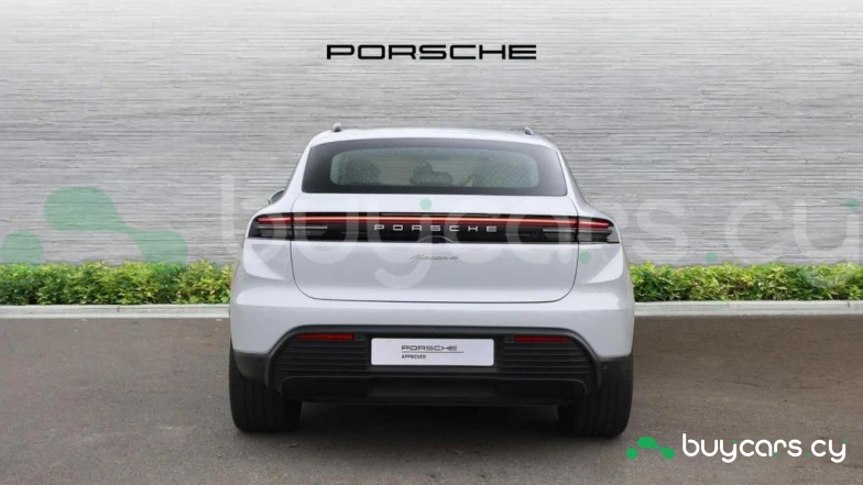 Porsche Macan Серый