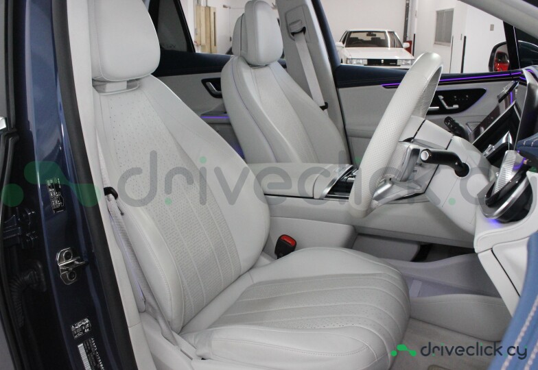 Mercedes EQE SUV Blue