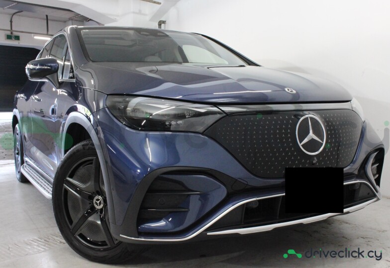 Mercedes EQE SUV Blue