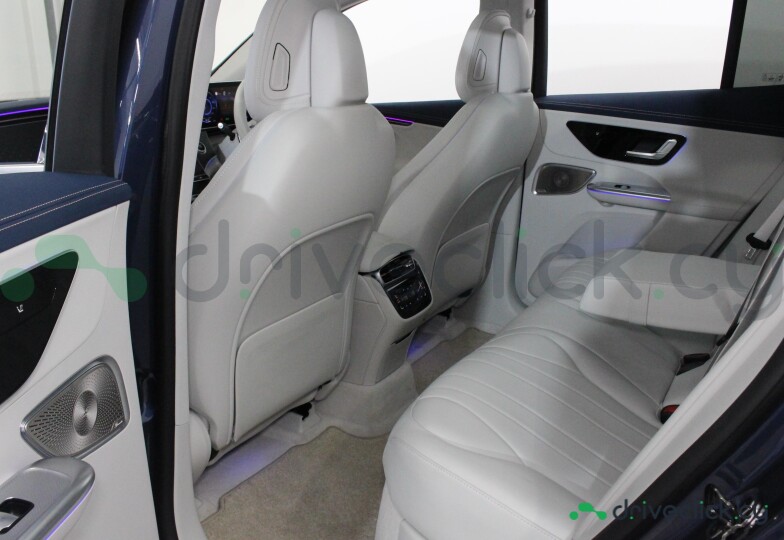 Mercedes EQE SUV Blue