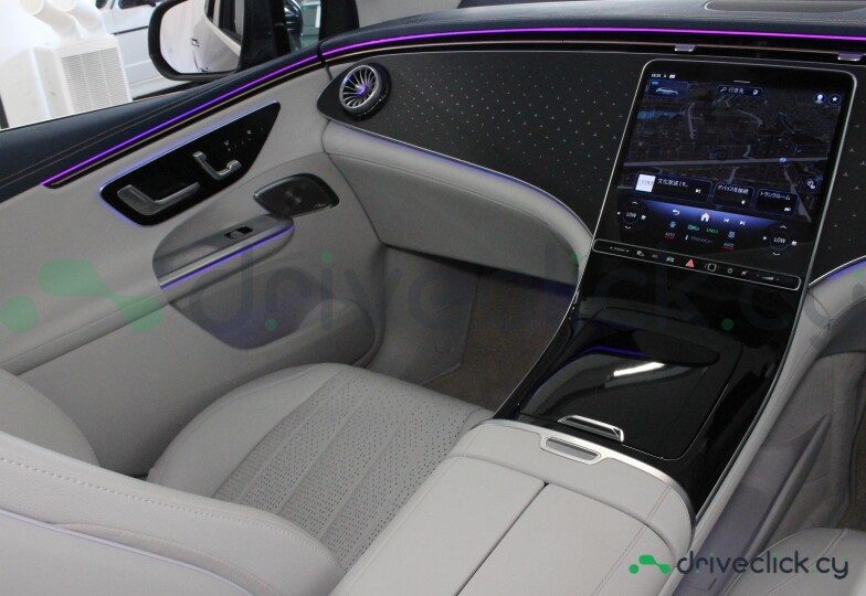 Mercedes EQE SUV Blue