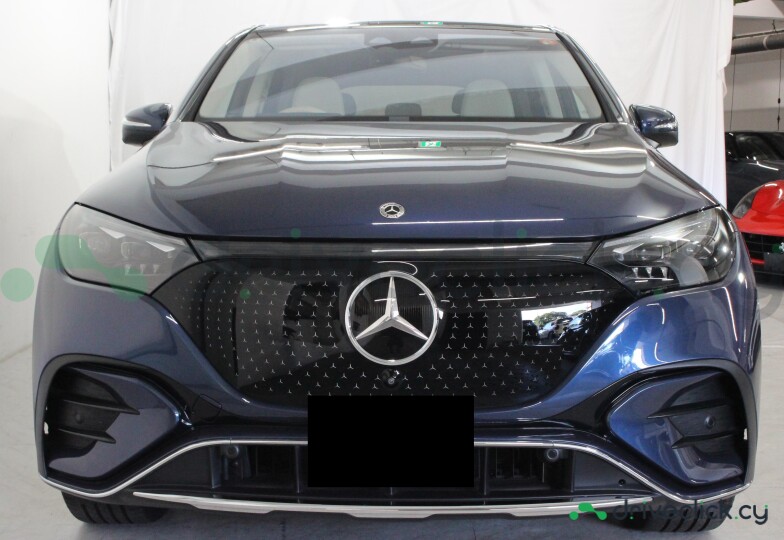 Mercedes EQE SUV Blue