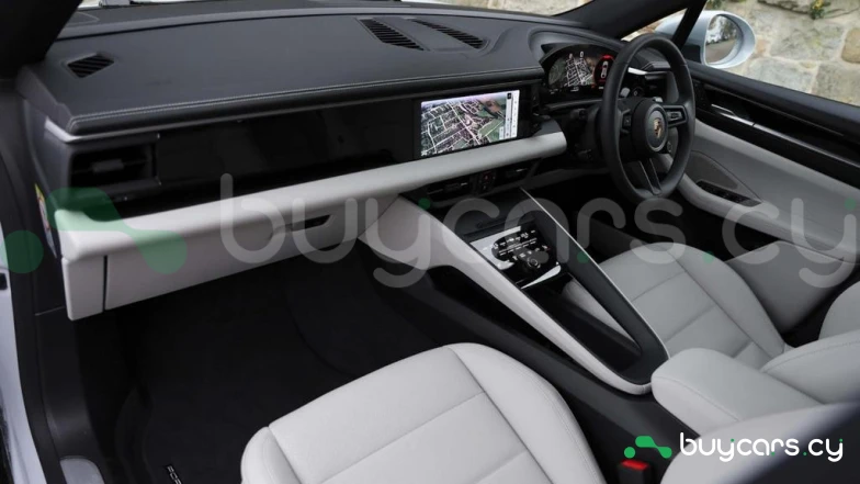 Porsche Macan Серый