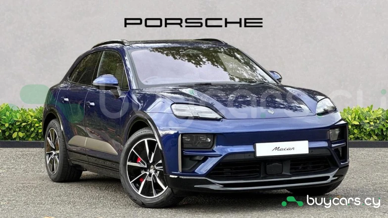 Porsche Macan Синий