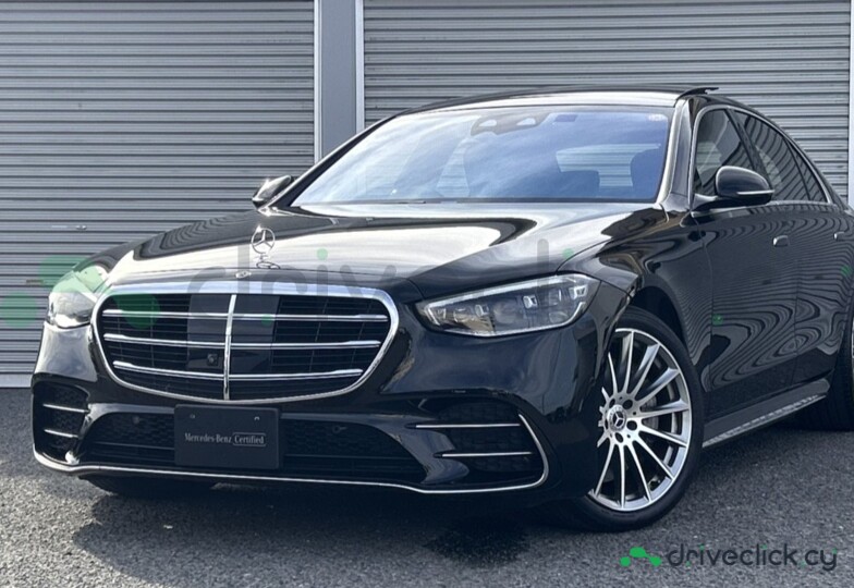Mercedes S-class Black