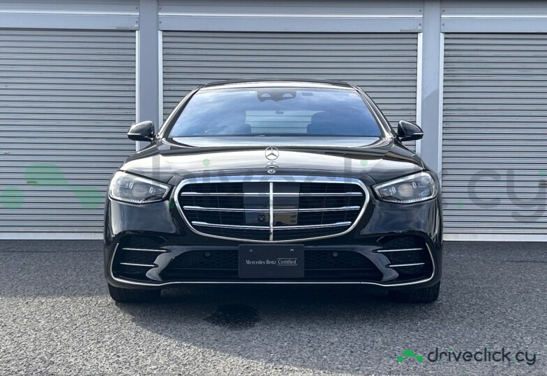 Mercedes S-class Black