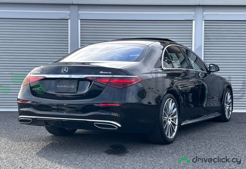 Mercedes S-class Black
