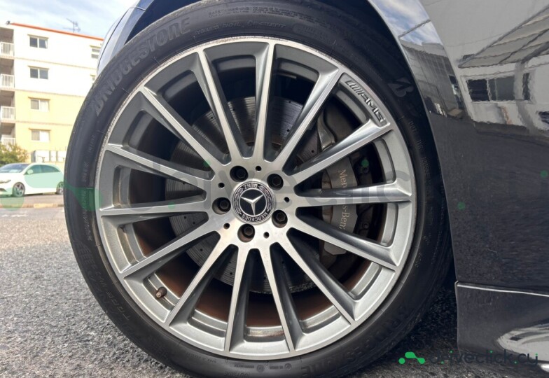 Mercedes S-class Black