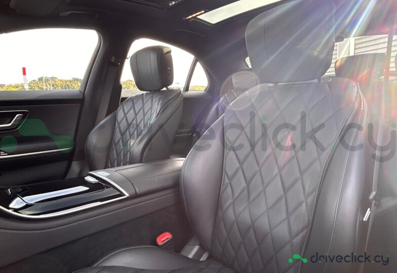 Mercedes S-class Black
