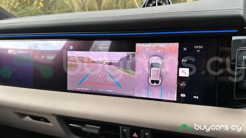 Porsche Macan Синий