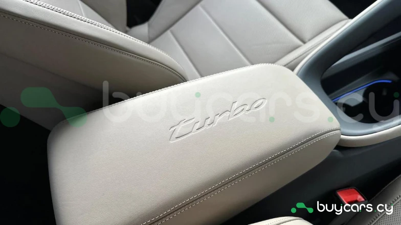 Porsche Macan Синий