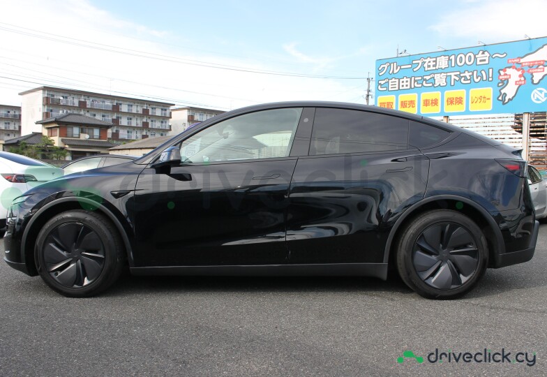 Tesla Model Y Black