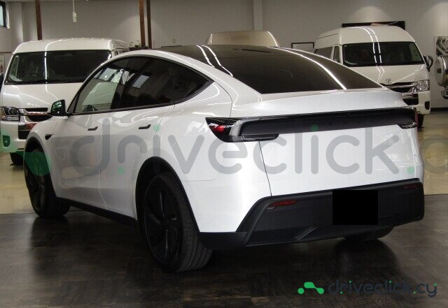 Tesla Model Y White