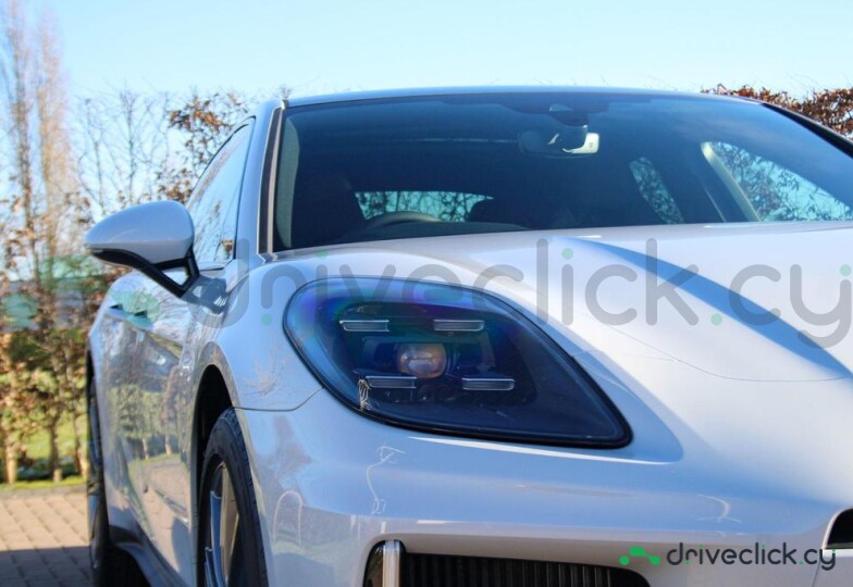 Porsche Panamera Grey