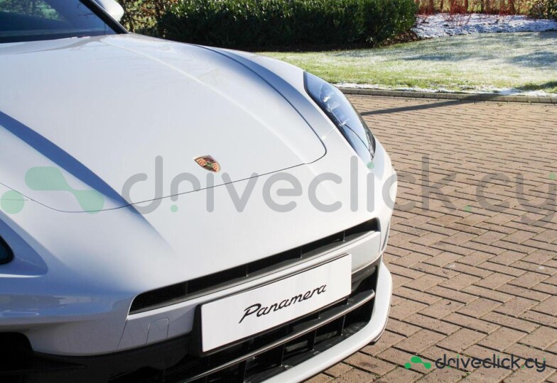 Porsche Panamera Grey