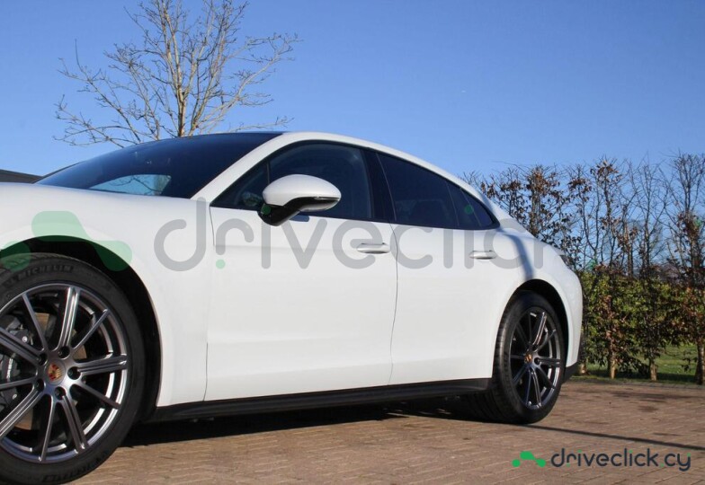Porsche Panamera Grey