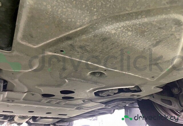 Land Rover Defender White
