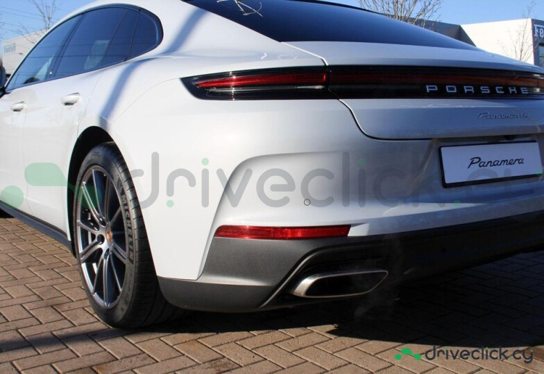 Porsche Panamera Grey
