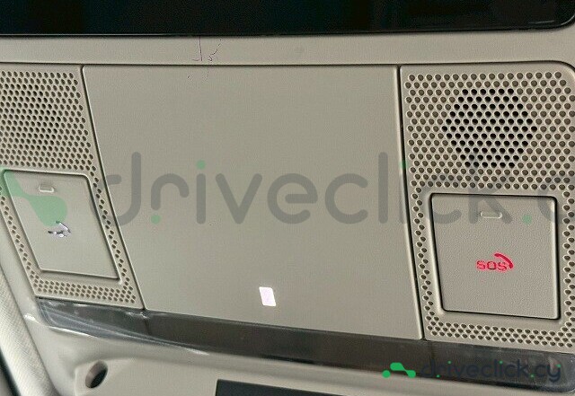 Land Rover Defender White