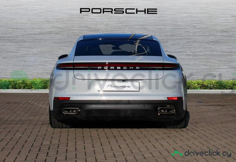 Porsche Panamera Grey