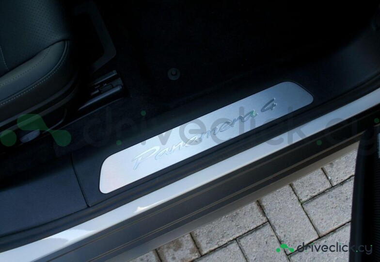 Porsche Panamera Grey