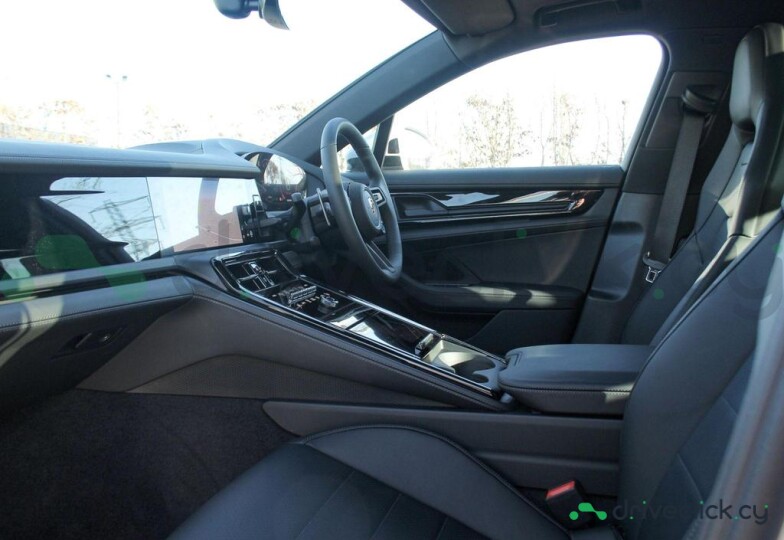 Porsche Panamera Grey