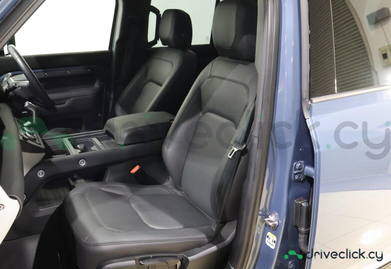 Land Rover Defender Blue