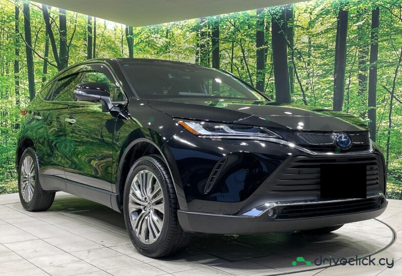 Toyota Harrier Black