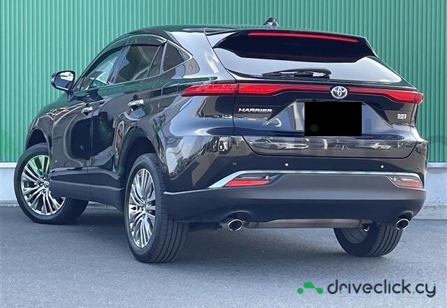 Toyota Harrier Black