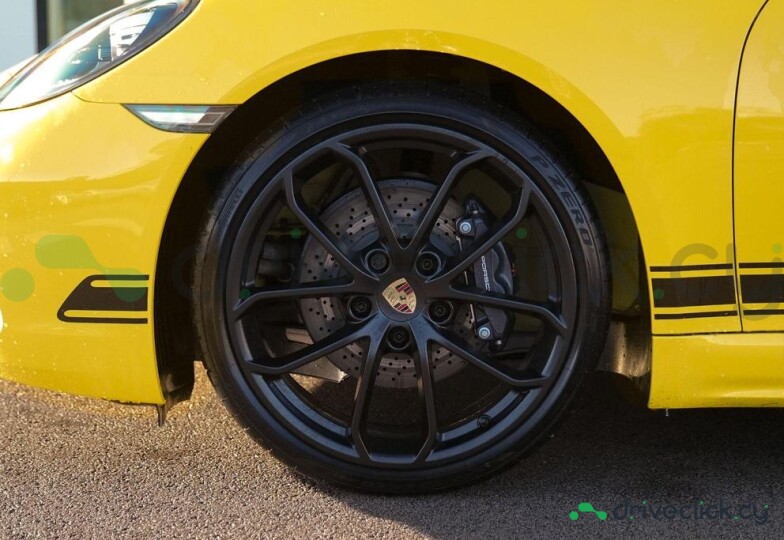Porsche Cayman Yellow