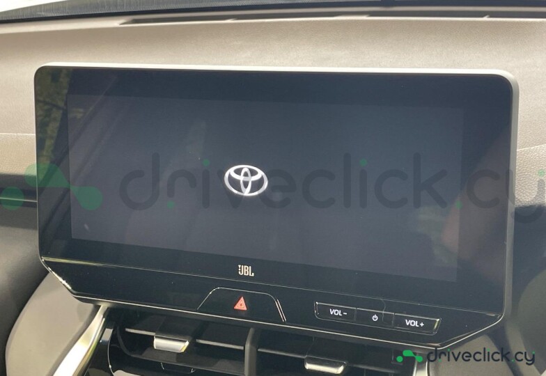 Toyota Harrier White